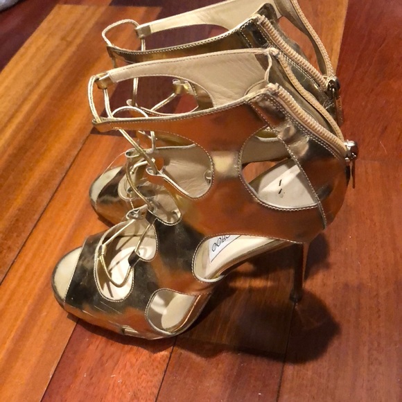 Jimmy choo gold heels - Picture 3 of 8